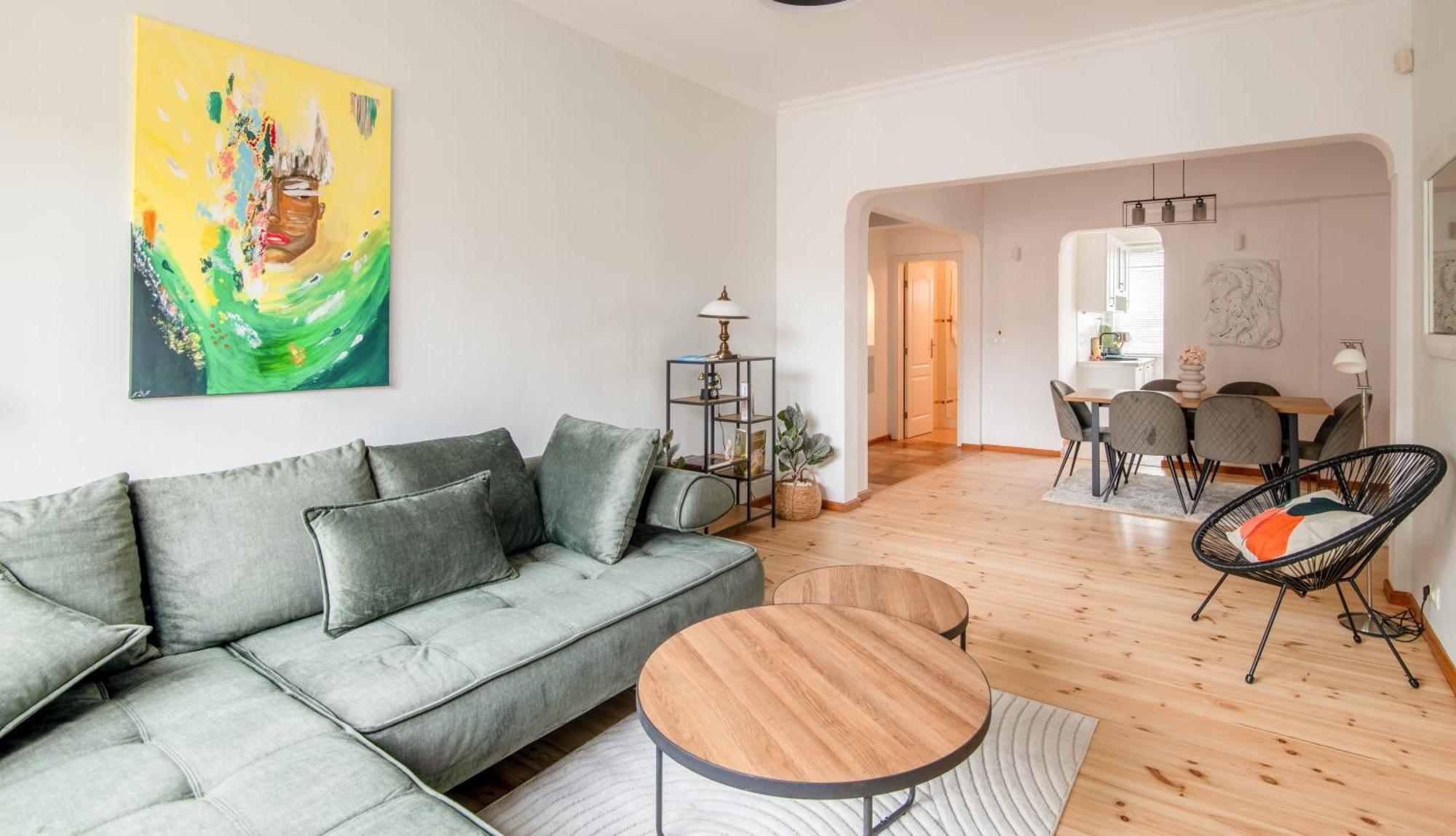 A Luxurious 2 Bedroom In Center Apartment Sofia